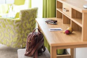 Tides Boutique Hotel