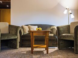 Tides Boutique Hotel