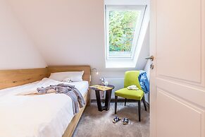 Tides Boutique Hotel