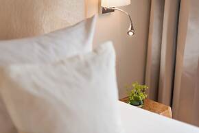 Tides Boutique Hotel