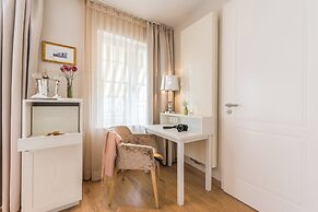 Tides Boutique Hotel