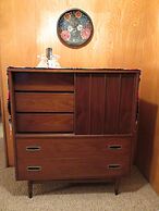 Raton Pass Motor Inn