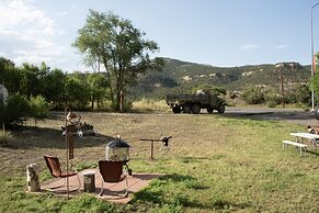 Raton Pass Motor Inn