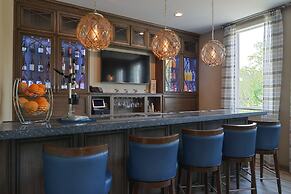 Anchored Inn at Hidden Harbour Marina