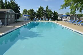 Anchored Inn at Hidden Harbour Marina