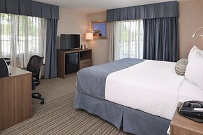 Anchored Inn at Hidden Harbour Marina