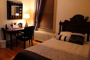 Auberge La Coulee Douce