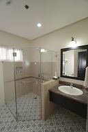 Sta. Barbara Residence Hotel