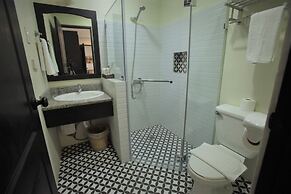 Sta. Barbara Residence Hotel