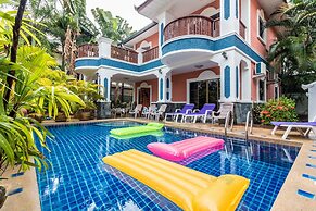 Baan Kanittha - 5 Bedrooms Pool Villa