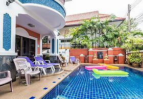 Baan Kanittha - 5 Bedrooms Pool Villa