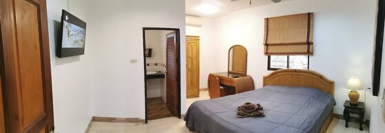 Baan Kanittha - 5 Bedrooms Pool Villa