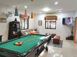 Baan Kanittha - 5 Bedrooms Pool Villa