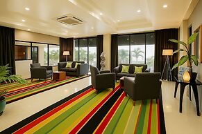 Ela Beach Hotel & Apartments