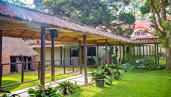 Highlander Hotel & Apartments