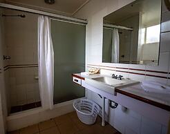 Bird of Paradise Hotel & Apartments