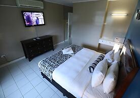 Bird of Paradise Hotel & Apartments