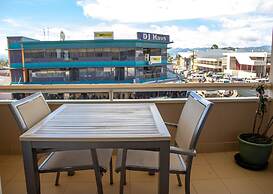 Bird of Paradise Hotel & Apartments