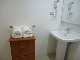 Bird of Paradise Hotel & Apartments