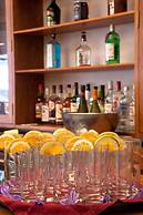 Bird of Paradise Hotel & Apartments