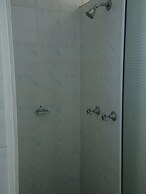 Bird of Paradise Hotel & Apartments