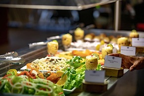 Bird of Paradise Hotel & Apartments