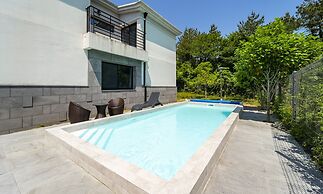 Kylin Villa Resort Jeju