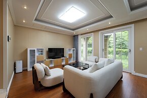 Kylin Villa Resort Jeju