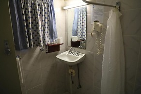 Huon Gulf Hotel & Apartments