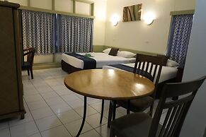 Huon Gulf Hotel & Apartments