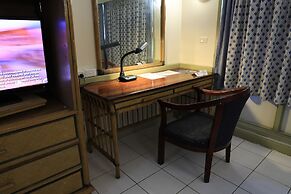 Huon Gulf Hotel & Apartments