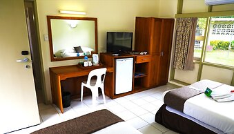 Huon Gulf Hotel & Apartments