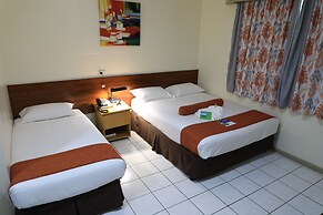 Huon Gulf Hotel & Apartments