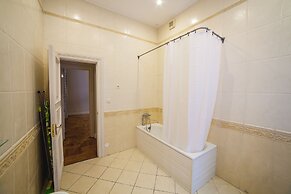 Mosaic Center Apartments