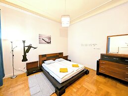 Mosaic Center Apartments