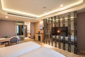 Guide Hotel Taichung ZiYou