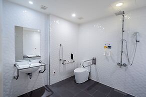 Guide Hotel Taichung ZiYou