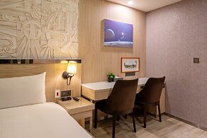 Guide Hotel Taichung ZiYou