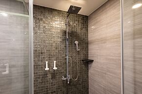 Guide Hotel Taichung ZiYou