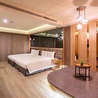 Guide Hotel Taichung ZiYou