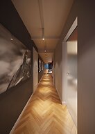 Le Bijou LQ82 Spectacular Limmatview Penthouse