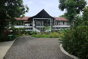 Bajo Komodo Eco Lodge