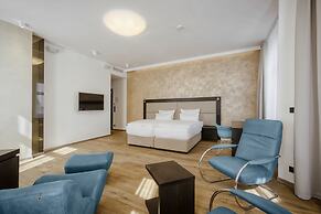Theresian Hotel