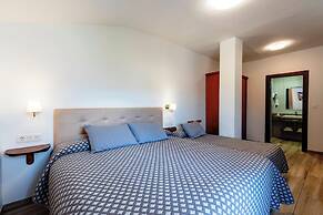 Hostal y Apartamento Rural Los Naranjos