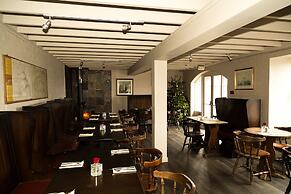 The Inn at Loch Tummel