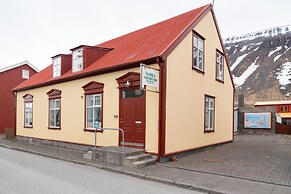 Guesthouse Isafjordur Gamla