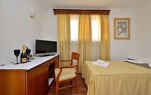 Hotel ZaDaR