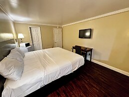 Downbeach Inn