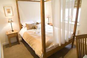 Longlands Inn and Restaurant