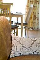 Longlands Inn and Restaurant